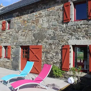 https://la-colline-aux-ecureuils.inbrittany.com